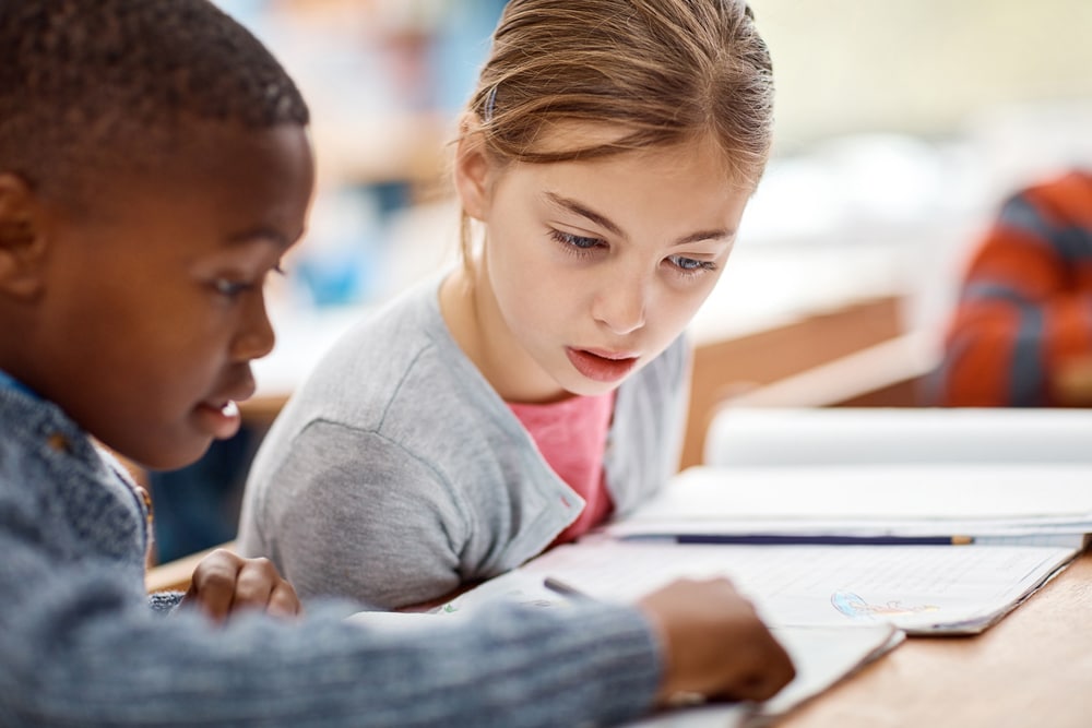 zwei-schwerpunkt-schüler-aus-der-grundschule